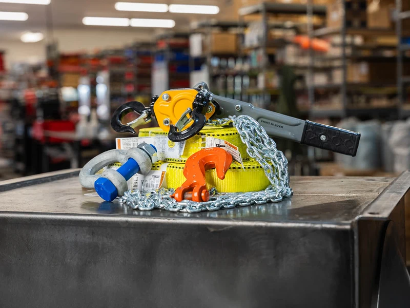 Oilfield supplies — industrial tools, chains and rigging equipment in Abu Dhabi warehouse